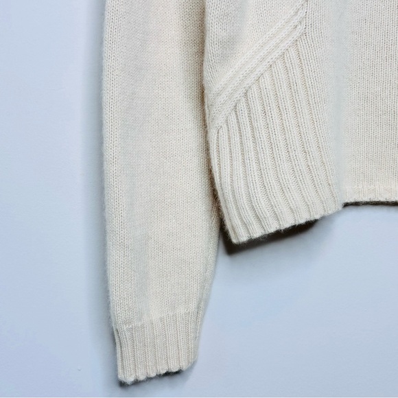 Vintage Cashmere Turtleneck Sweater Fits size Small Cream Y2K Classic - Picture 4 of 14